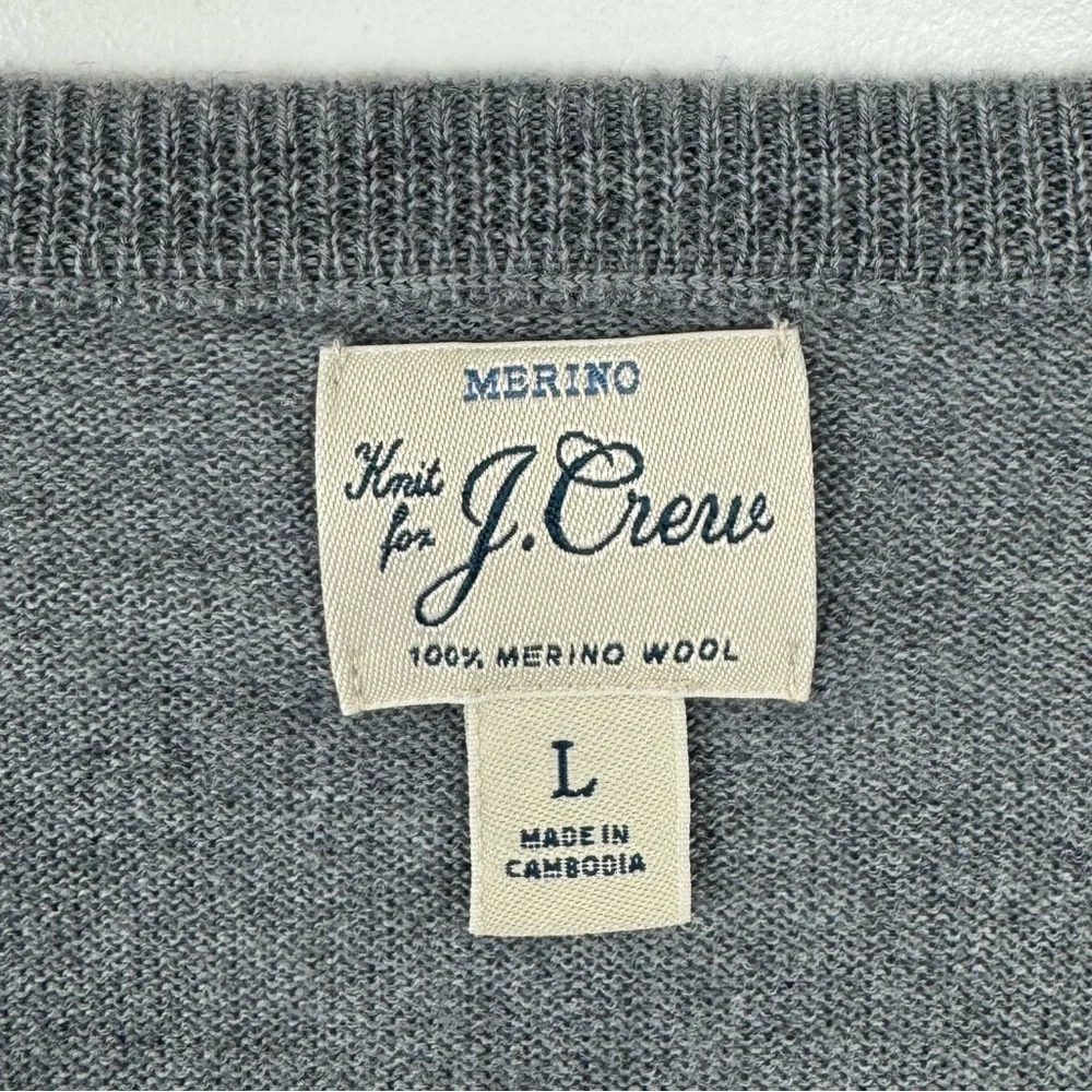 J.Crew Men Gray 100% Merino Wool V-Neck Sweater Size Large